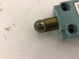Telemecanique XCMA1022 240 Volt Limit Switch