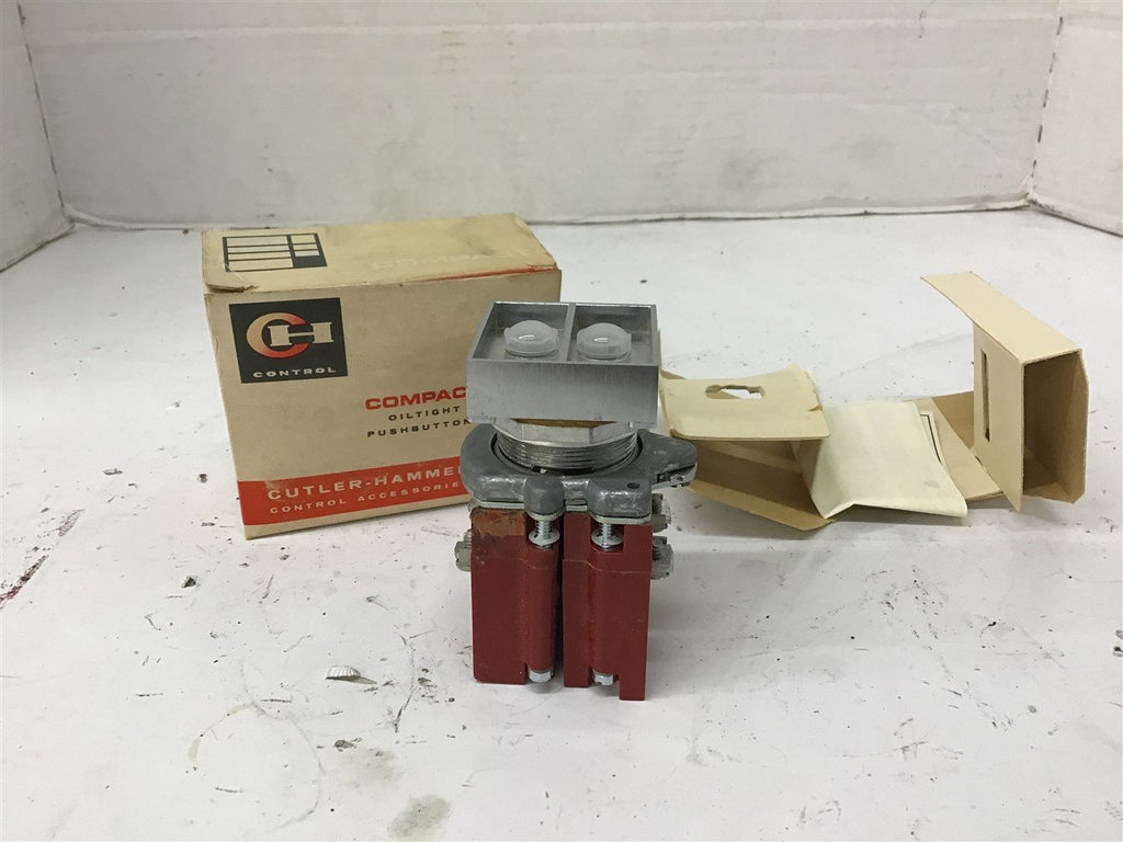 Cutler Hammer E30CA Oil Tight Push Button