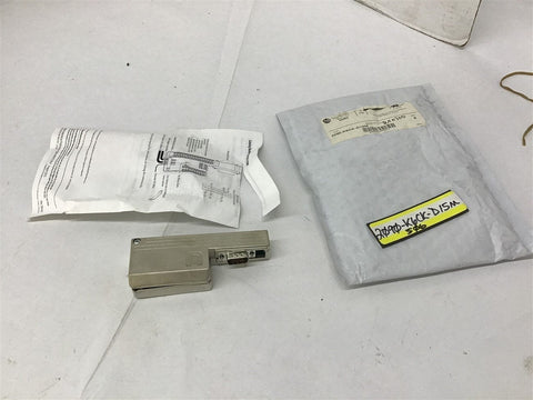 Allen-Bradley 2090-K6CK-D15M Connector Kit