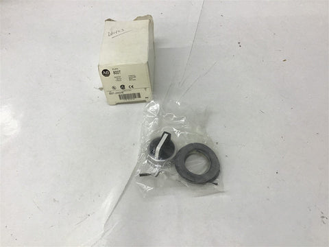 Allen-Bradley 800T-J2KD7B 3 Position Switch