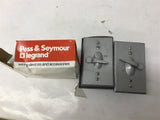 Pass Seymour Legrand 425 Outdoor Lever Handle Switch Cover 10A 125VAC Lot Of 2