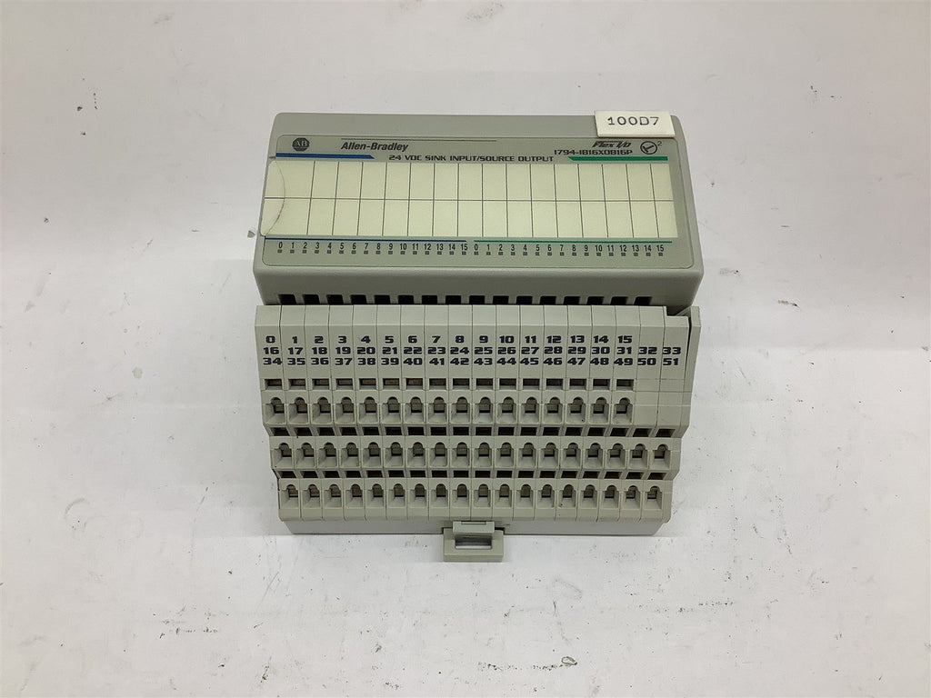 Allen-Bradley 1794-IB16XOB16P 24 Vdc Sink Input /Source Output