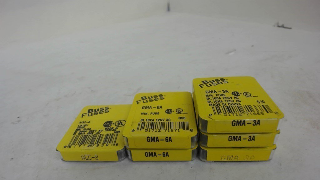 LOT OF 28 VARIOUS BUSSMANN FUSES, INCLUDING AGC-8, GMA-6A, AND GMA-3A