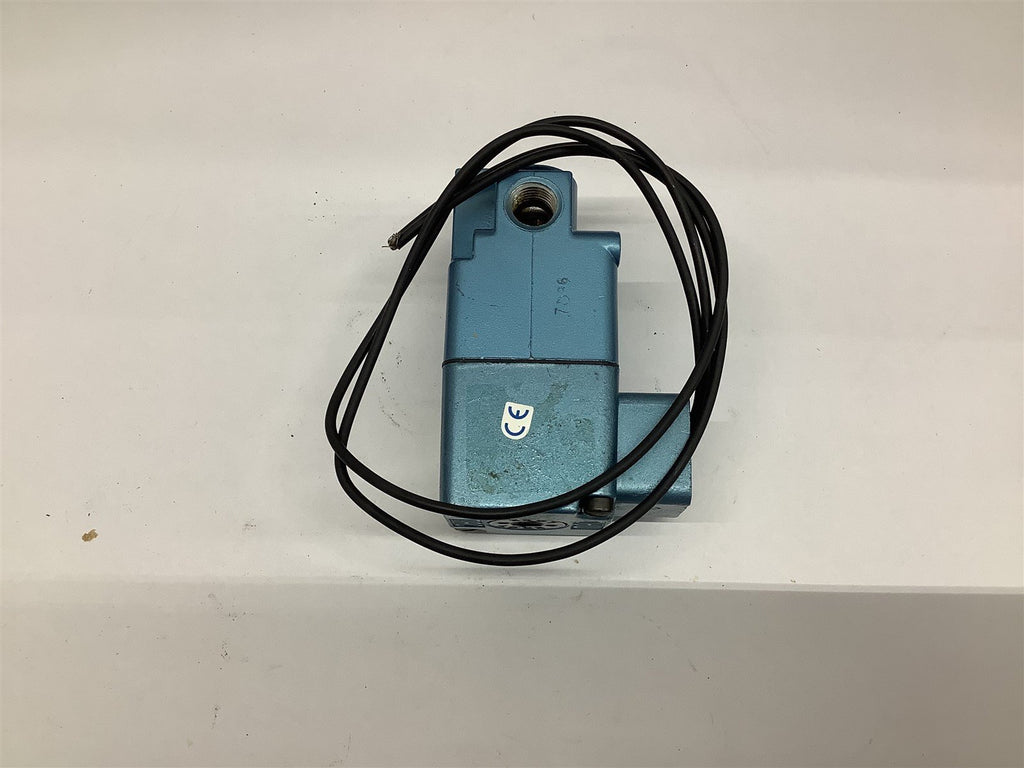 Mac 225B-111CCAA Solenoid Valve 24 VDc 150 Psi