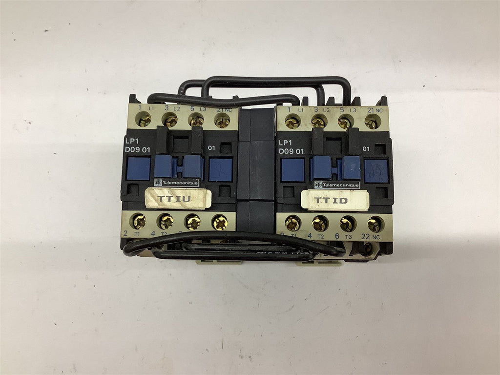 Telemecanique LP2D0901 Reversing Contactor 460 volt @ 5 Hp 24V Coil