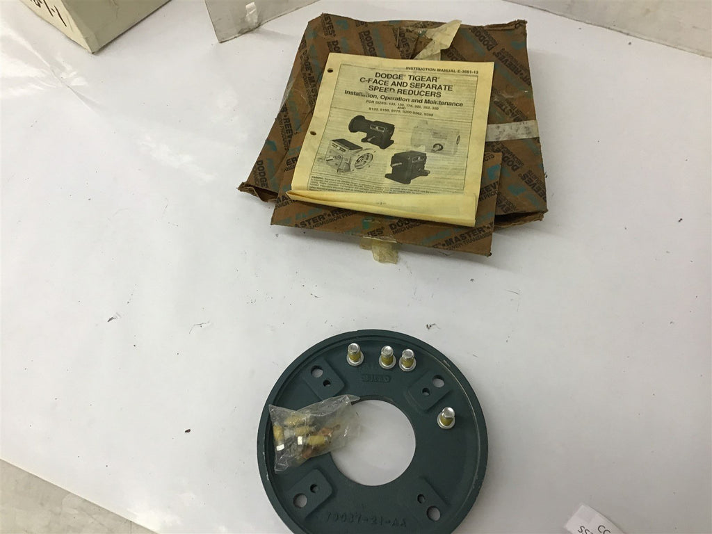 Reliance 79067-21-AA Reducer Mount Plate