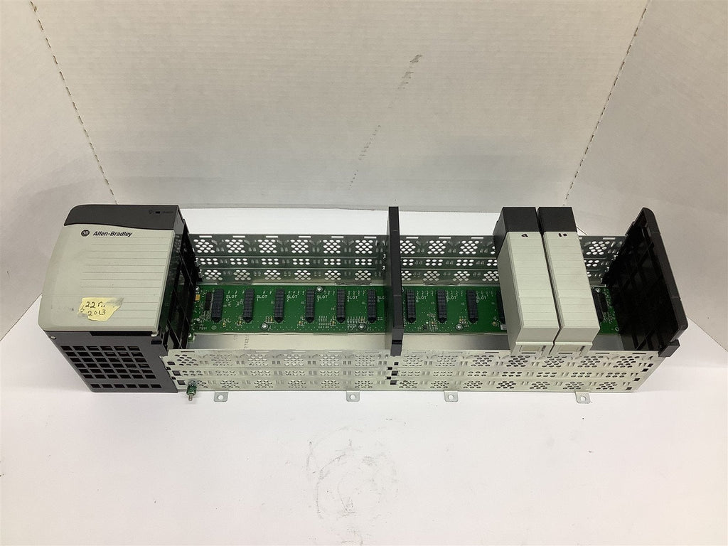 Allen-Bradley 1756-A13 B 13 Slot Chassis w/ 1756-PA75/A Power Supply