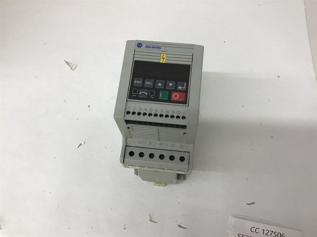 Allen Bradley 160-BA06NSF1P1 2.2KW/3HP Ac Drive 380/460 V