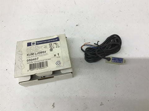 Telemecanique XUM LJ0854 Photoelectric Sensor