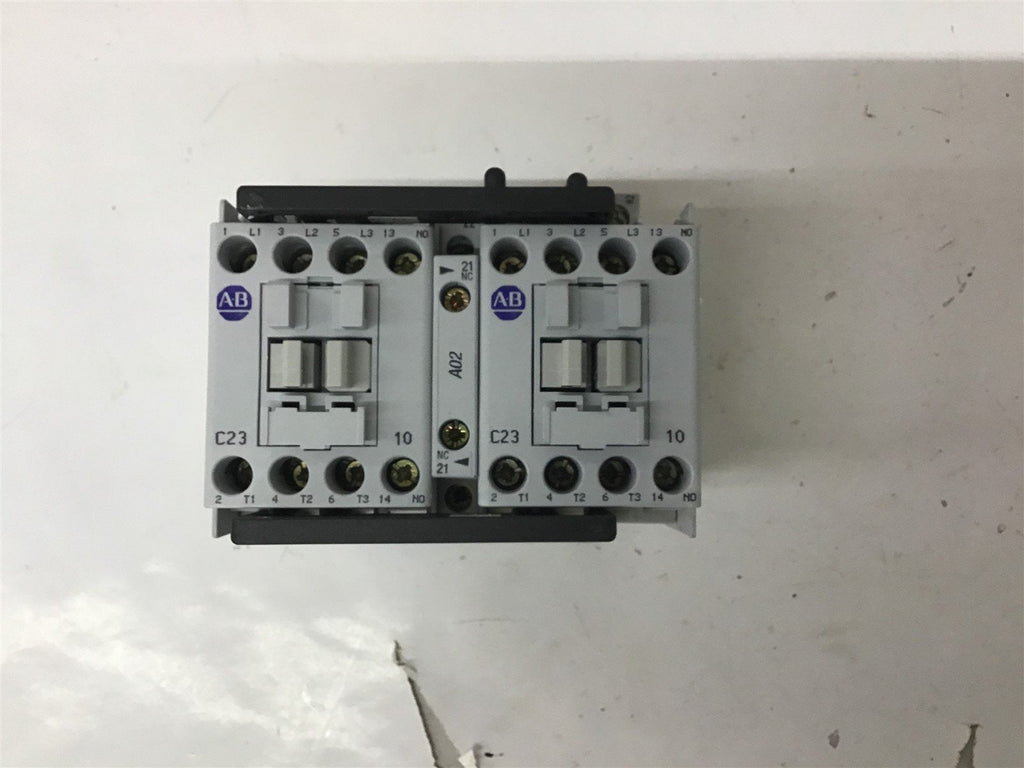 Allen-Bradley 104-C23D22 Ser C Reversing Contactor 120 V