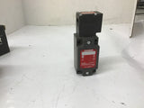 Euchner NZ1VZ-528 E Safety Switch 10 A 250 Volt