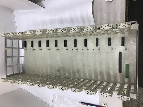 AEG Modicon AS-H827-100 Chassis Module