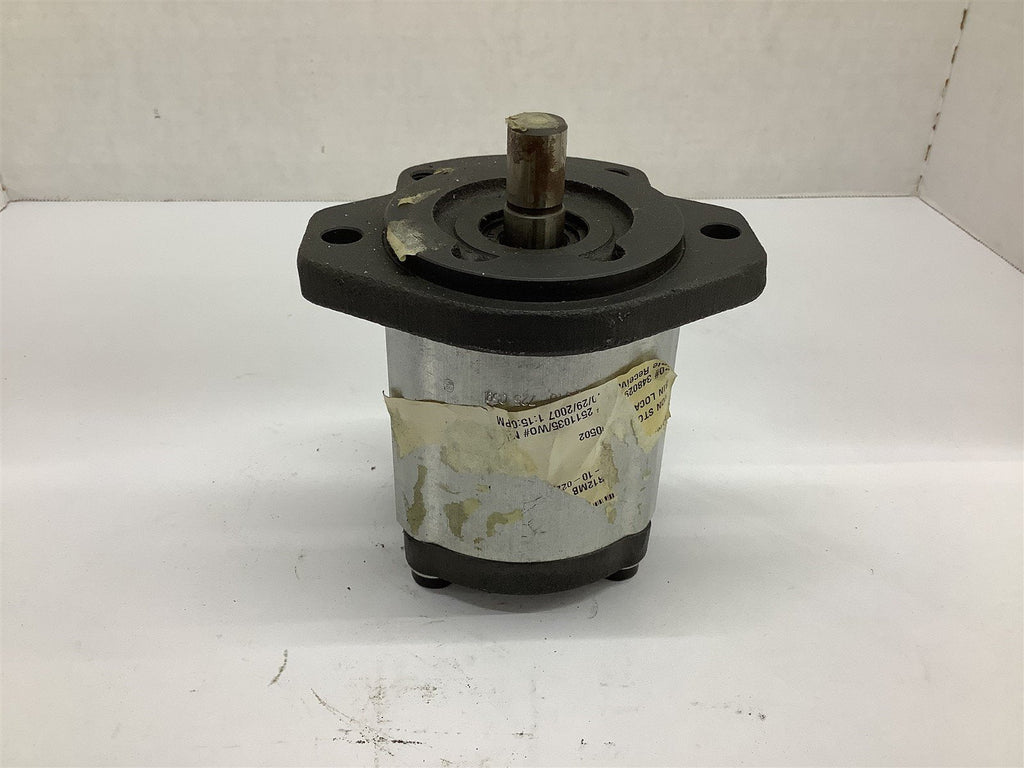Gear Pump 1515 500 013 AH-3 76704 Shaft 5/8"