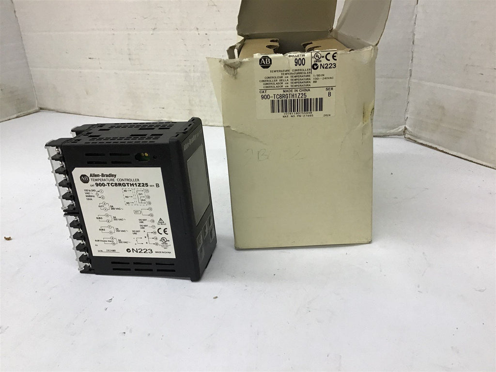 Allen-Bradley 900-TC8RGTH1Z25 Temperature Controller