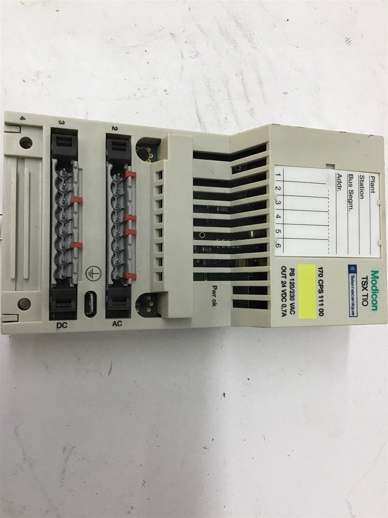 Telemecanique Modicon TSX TIO 170 CPS 111 00 Power Supply 24 VDC 0.7 A