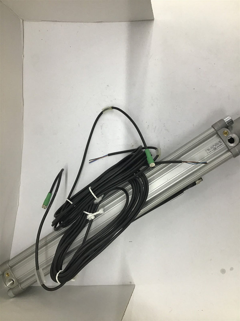 Aventics 0 822 352 010 Pneumatic Cylinder 10 Bar 20mm Shaft OD 15 1/2" Shaft L