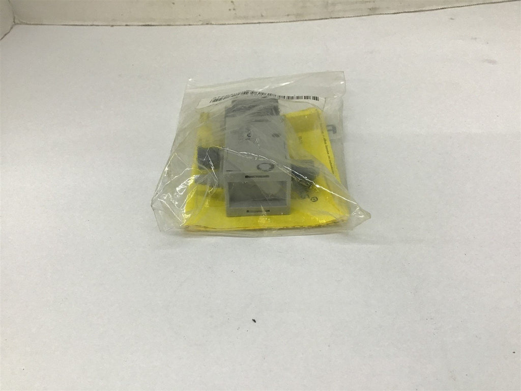 Aventics P-026641-5 Solenoid Valve 115 PSI w/ Rexroth 24V DC