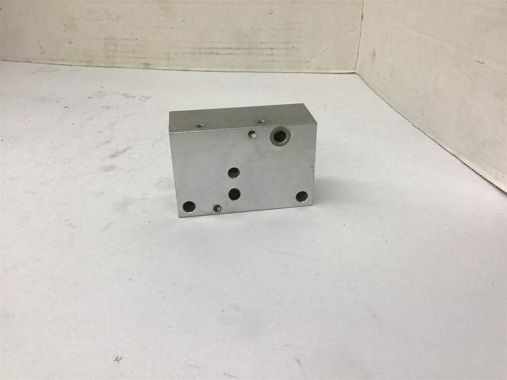 EM3I 121-1 Pneumatic Distribution Block 7/16"