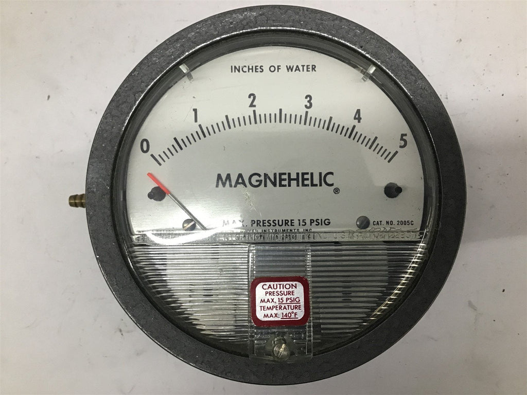 Dwyer 2005C Magnehelic Water Gauge 0-5" 15 PSIG