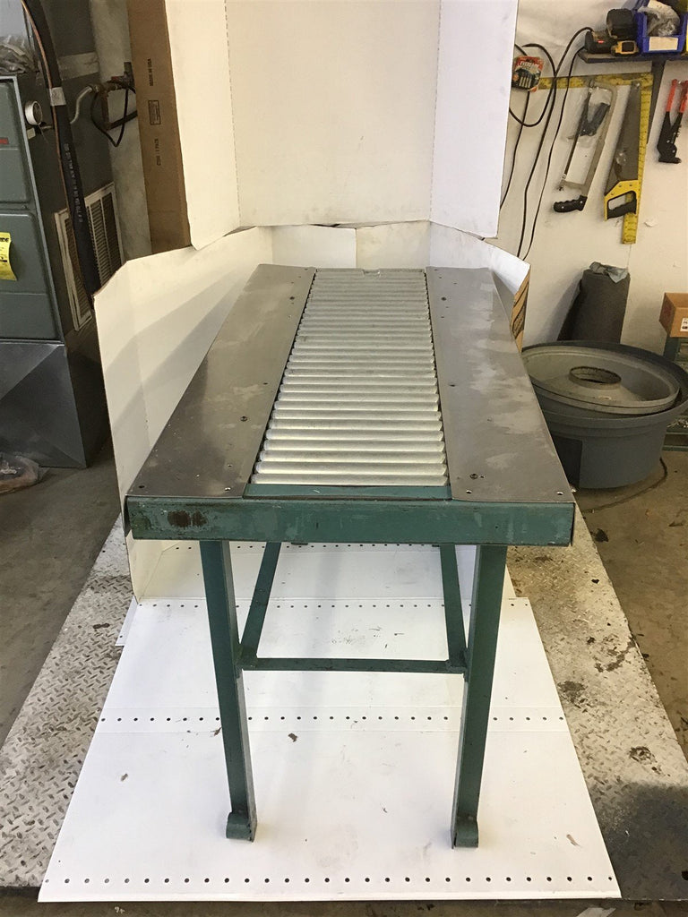 Roller Table 25" W x 1' Roller W x 2'-10" T x 4' L