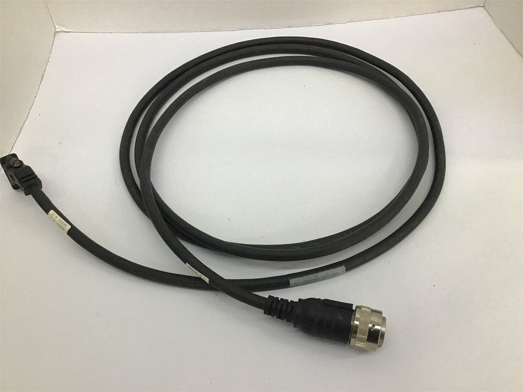 Allen-Bradley 2090-UXNFBMP-S03 Ser. B W/ Connector Plugs