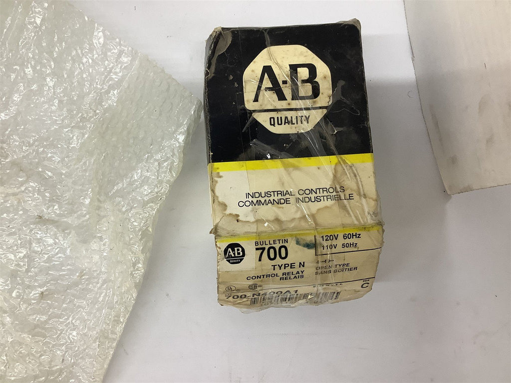 Allen-Bradley 700-N400A1 Control Relay 120 V 60 Hz/ 110 V 50 Hz