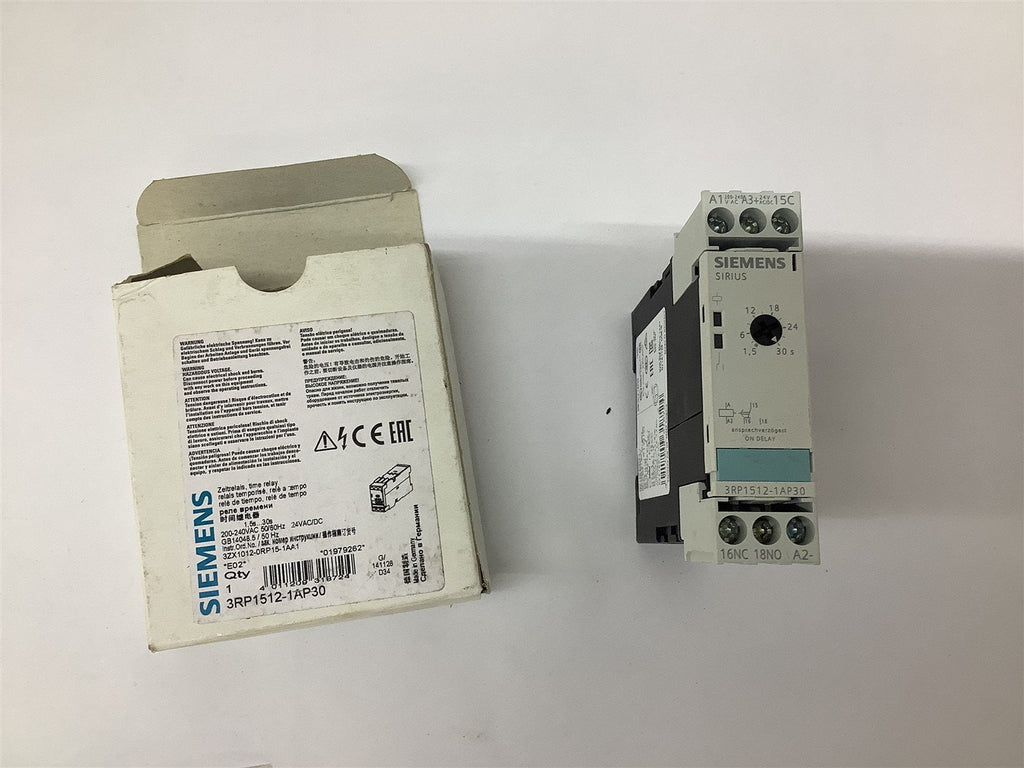 Siemens 3RP1512-1AP30 Time Relay