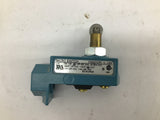 Honeywell BZV6-2RQ8 Limit Switch Lot Of 2