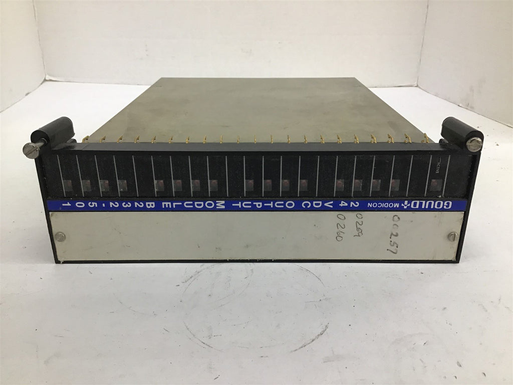 Gould Modicon B232-501 Output Module 24 VDC