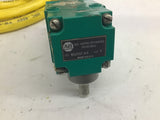 Allen-Bradley 802MC-XY8 Limit Switch W/ Cable 8'