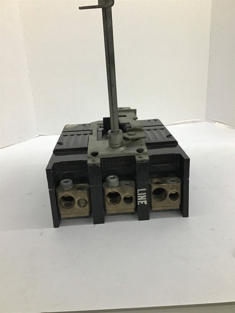 General Electric TJK436F000 Circuit Breaker 600 VAC 400 Amp W/ Extra Accessories