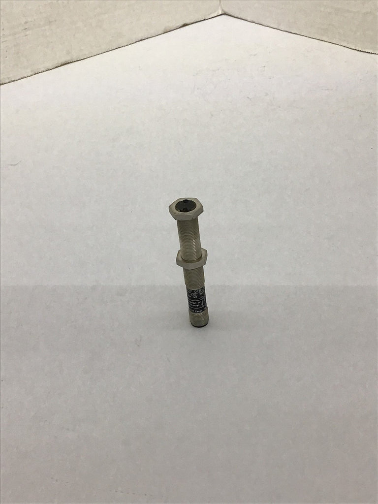 IFM Electronic OF5027 OFB-FPKG/US Photoelectric Sensor 400 MM 10-36 VDC 200MA