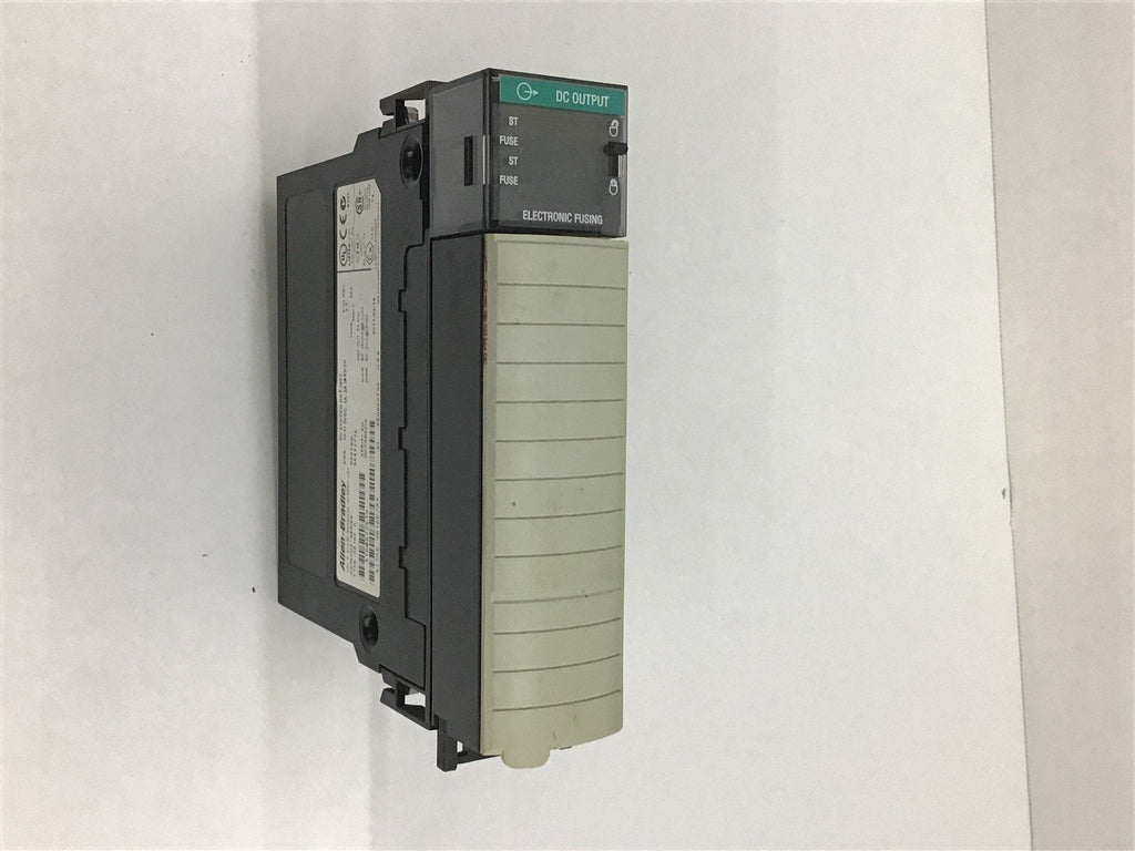 Allen-Bradley 1756-OB16E Ser. A DC Output Module