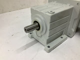 Lenze EN60034 MDEMAXX080-32C1V Motor 0.75kW 460V 1720RPM 60Hz W/ Gear Reducer