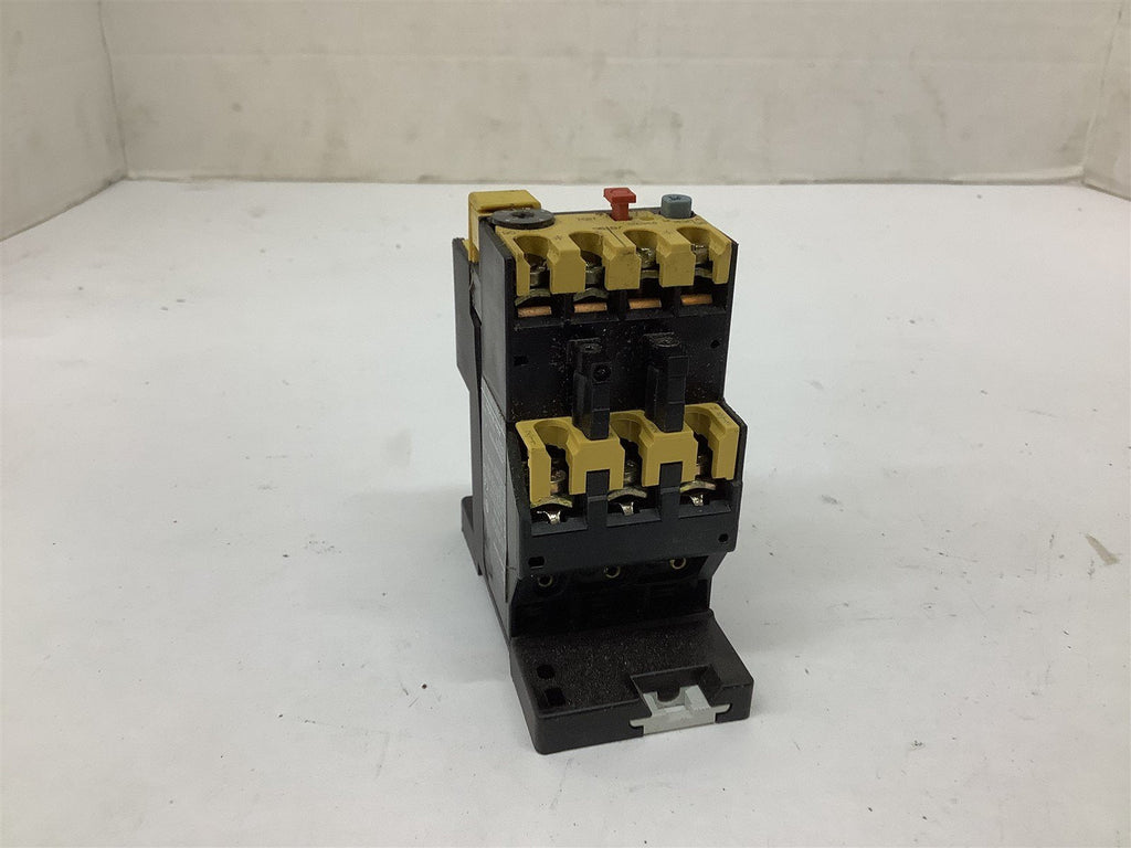Allen-Bradley 193-BSB 16 Ser. B W/193-BPM1 Ser. C Overload Relay