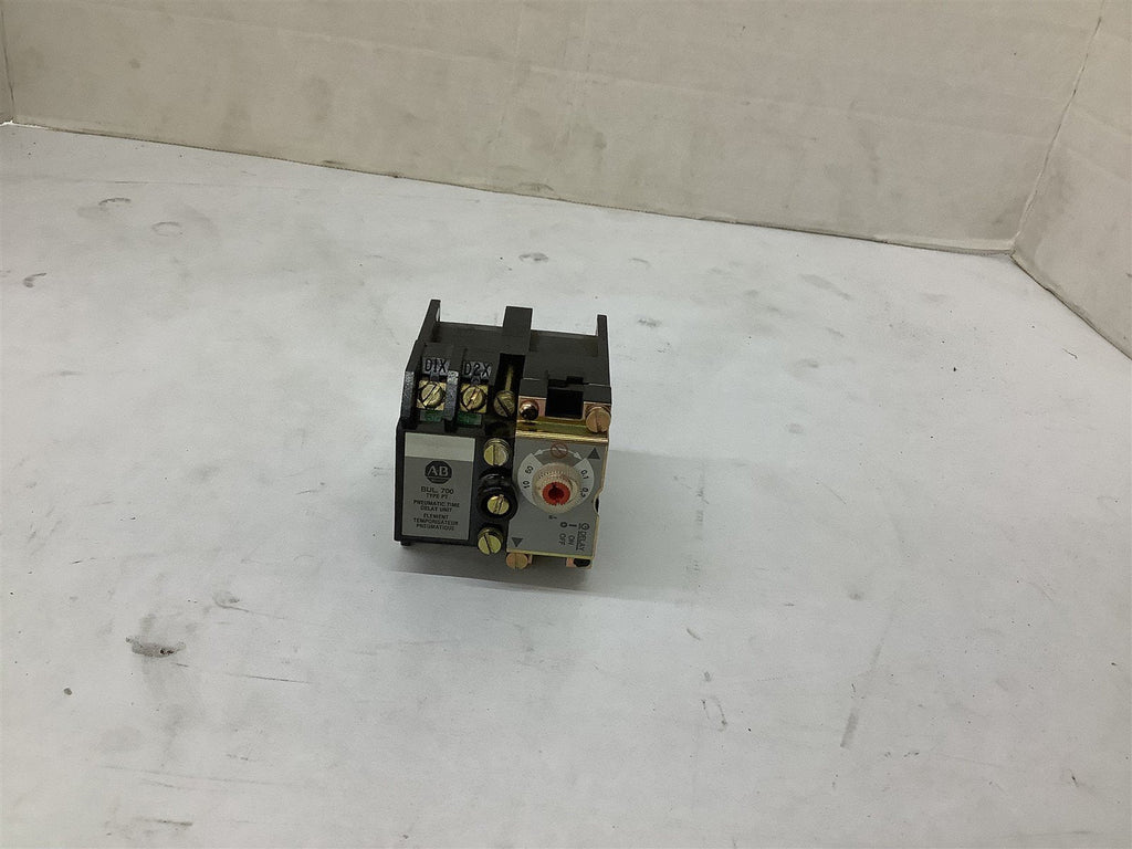 Allen Bradley 700-PT Pneumatic Time Delay