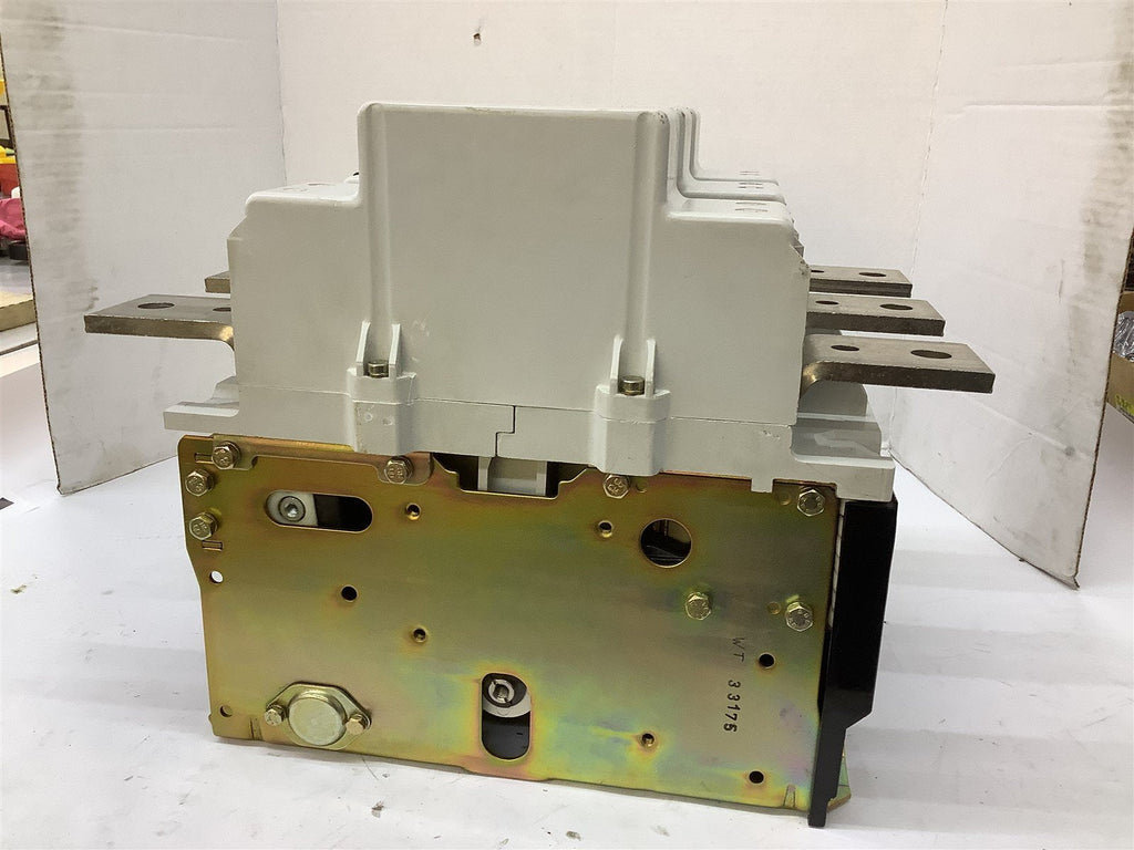 Allen-Bradley 100-G860*22 A Contactor 600 HP 600 Volts 120 Volt Coil