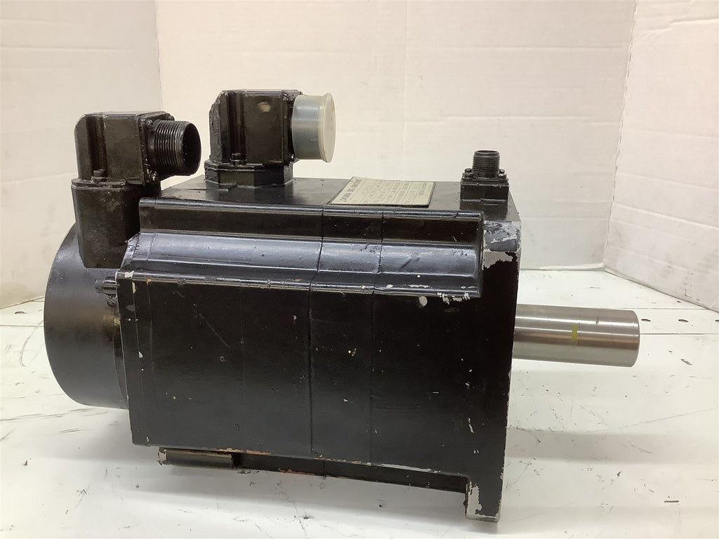 Okuma BL-MC100E-30SB AC Motor 3 kW 133 V 3000 RPM 8 P 3 PH 200 Hz