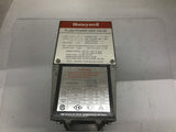 Honeywell V4055A 1007 Fluid Power Gas Valve Type 3 120V 50/60HZ
