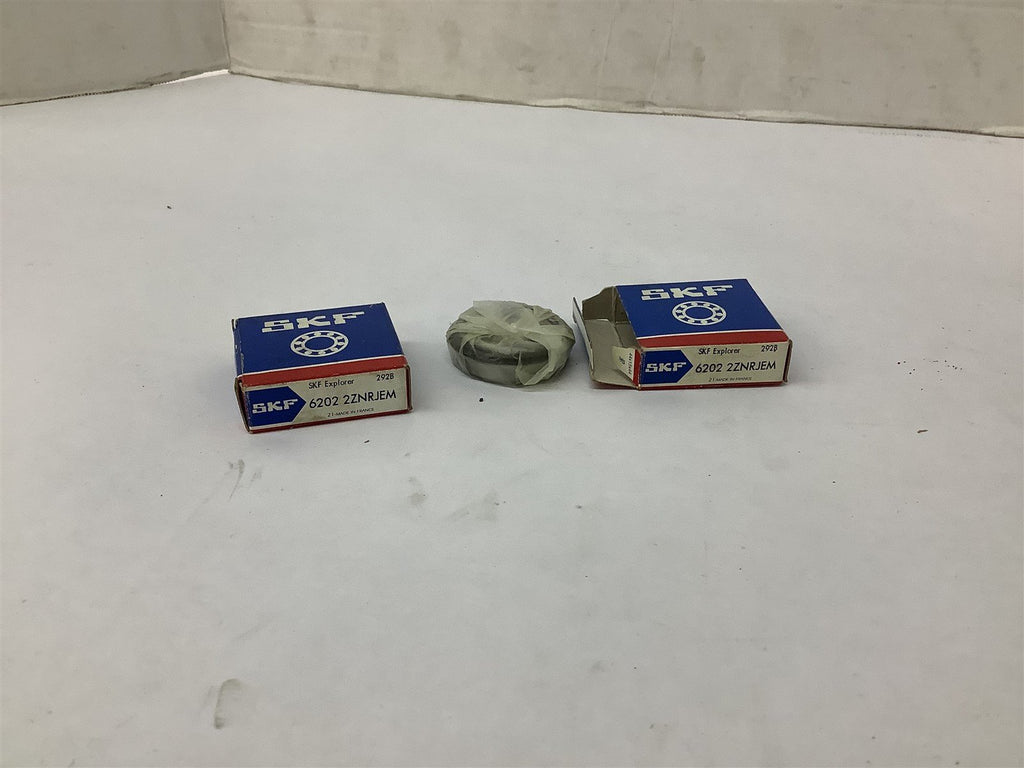 SKF 6202 2ZNRJEM Ball Bearing Lot Of 2