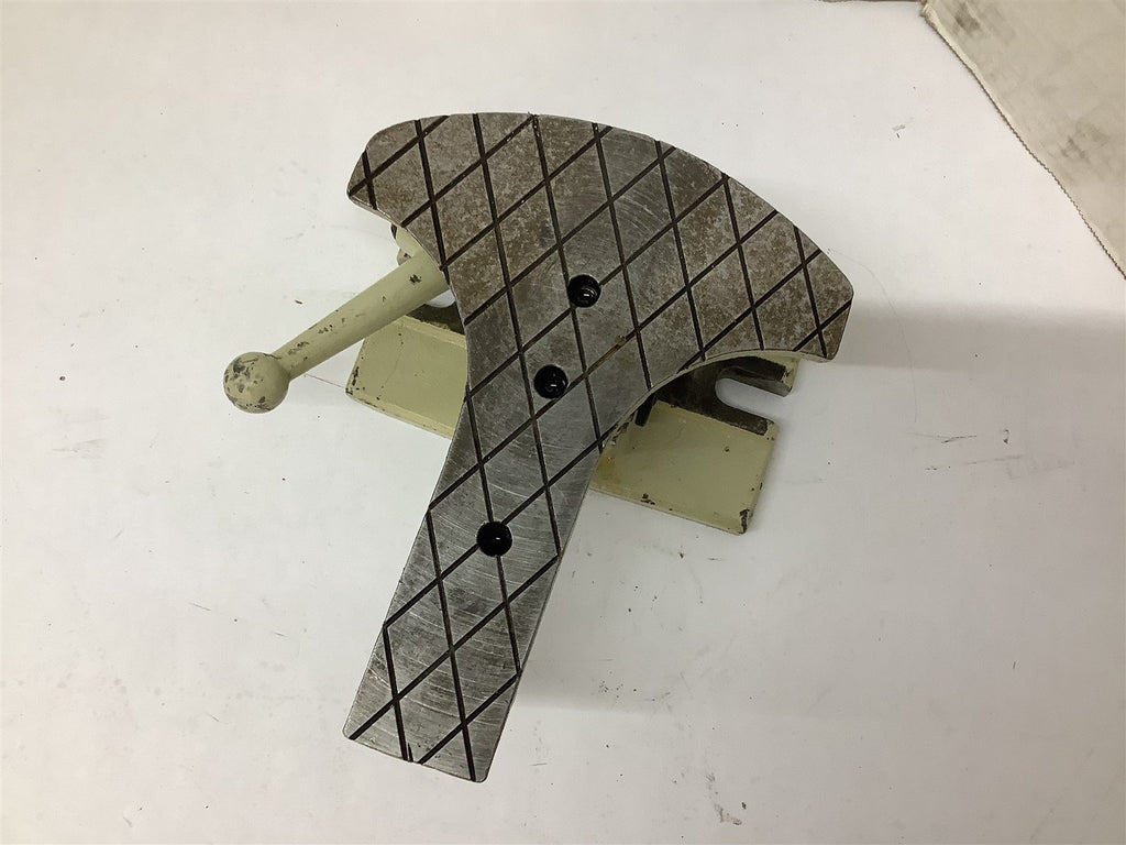 Plate 8" x 6-1/4"