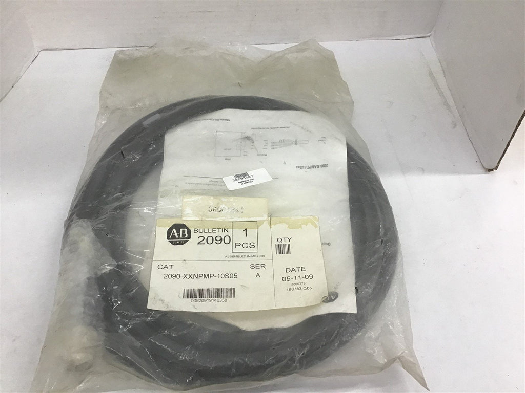 Allen Bradley 2090-XXNPMP 10S05 Cable
