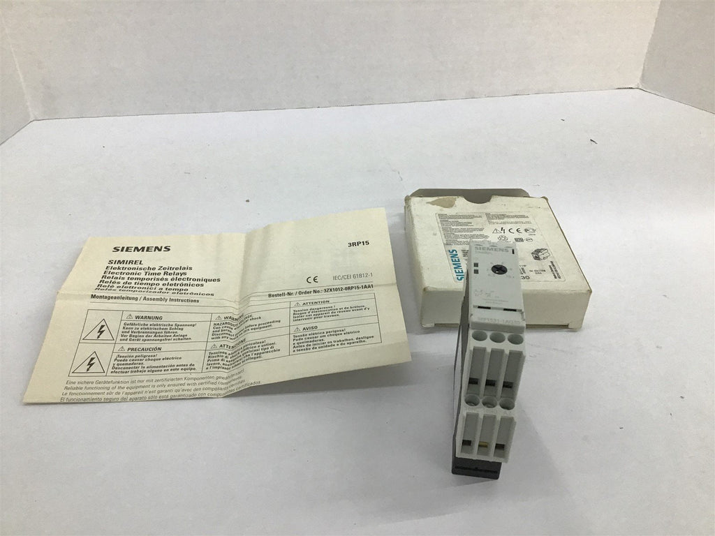 Siemens 3RP1531-1AQ30 Time Delay Relay