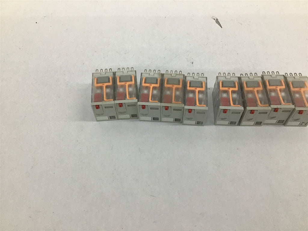 Magnecraft 782XDX2M4L Plug In Relay 120 VAC 50/60 HZ Lot Of 9