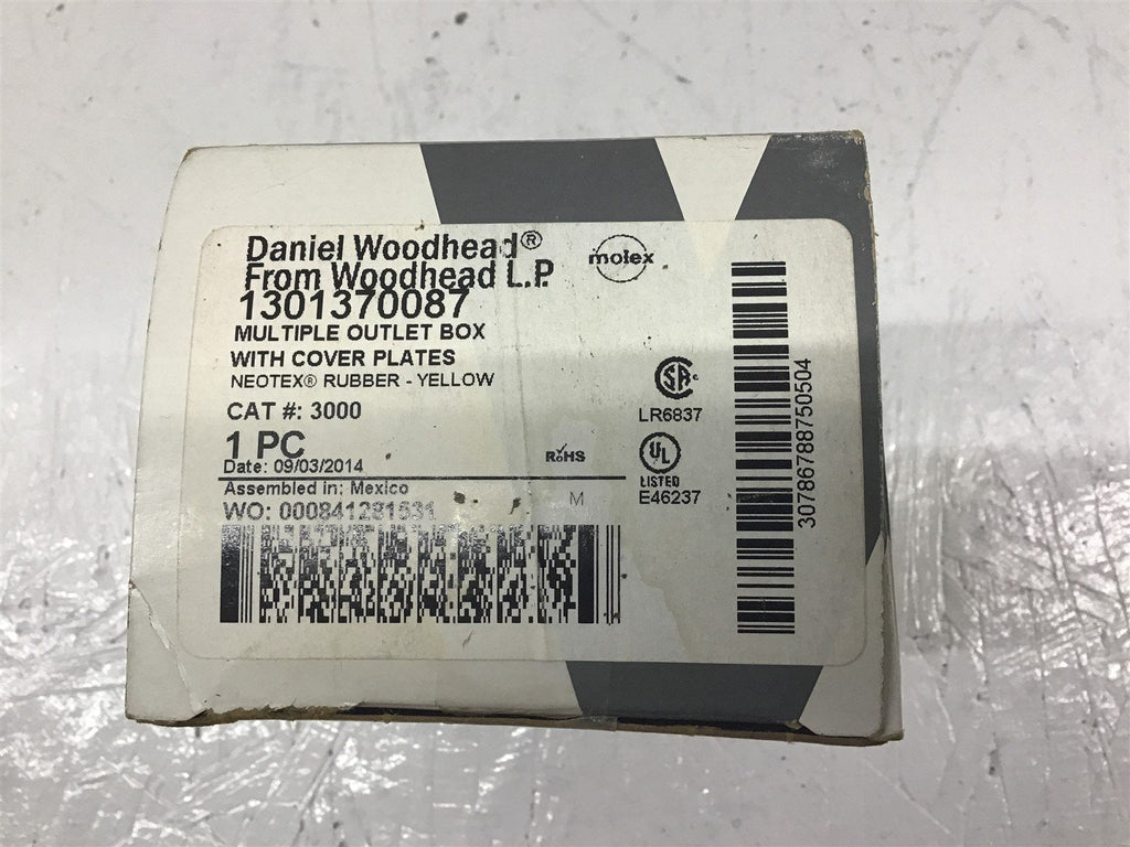 Daniel Woodhead 3000 Multiple Outlet Box with Cover Plates Rubber Yellow