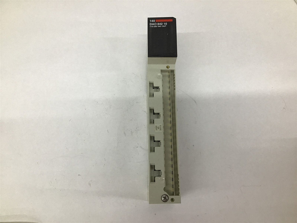 Schnieder 140 DAO 842 10 TSX Quantum AC Out 100-230V 4x4
