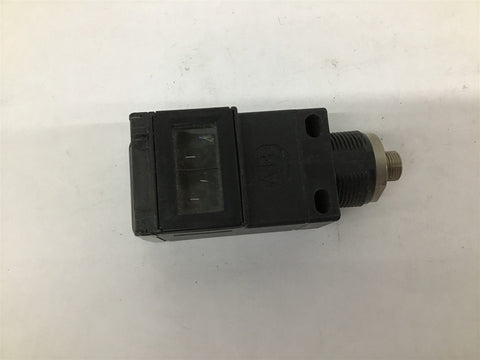 Allen-Bradley 42GTU-9200-QD Photo Switch Ser A 10-40VDC 4VA