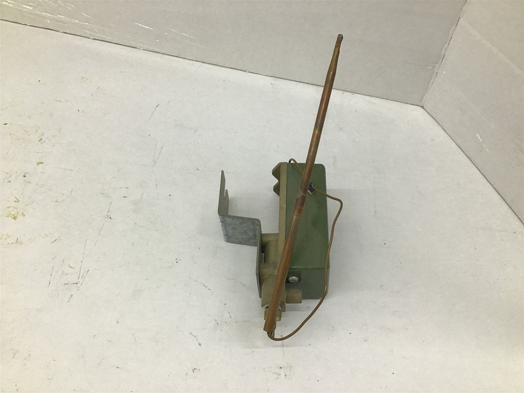 Johnson Controls T-5210-1004 Temperature Transmitter