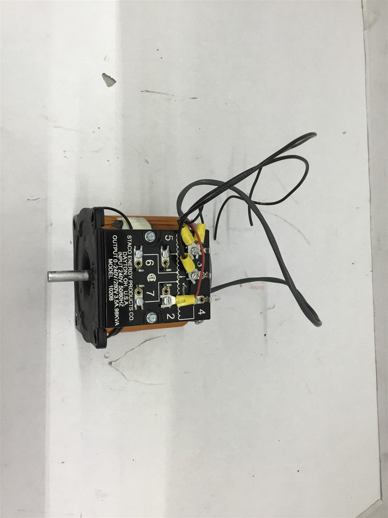 STACO Energy 1020B Input 240V 50/60HZ Output 0-240V/280V 3.5A 0.98KVA