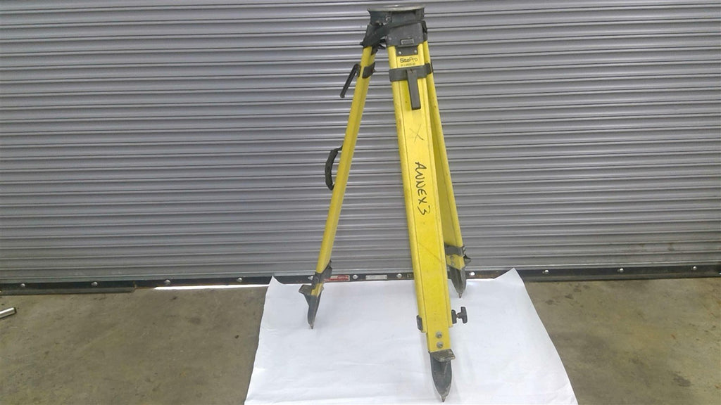 Sitpro 01RVFG20DC Adjustable Height Tripod